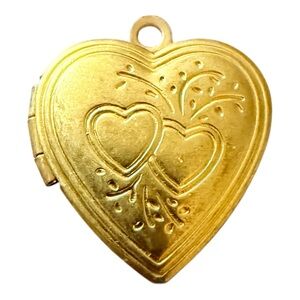 Vintage Sweet Dainty Heart Shaped Locket with Carved Design, Functional!